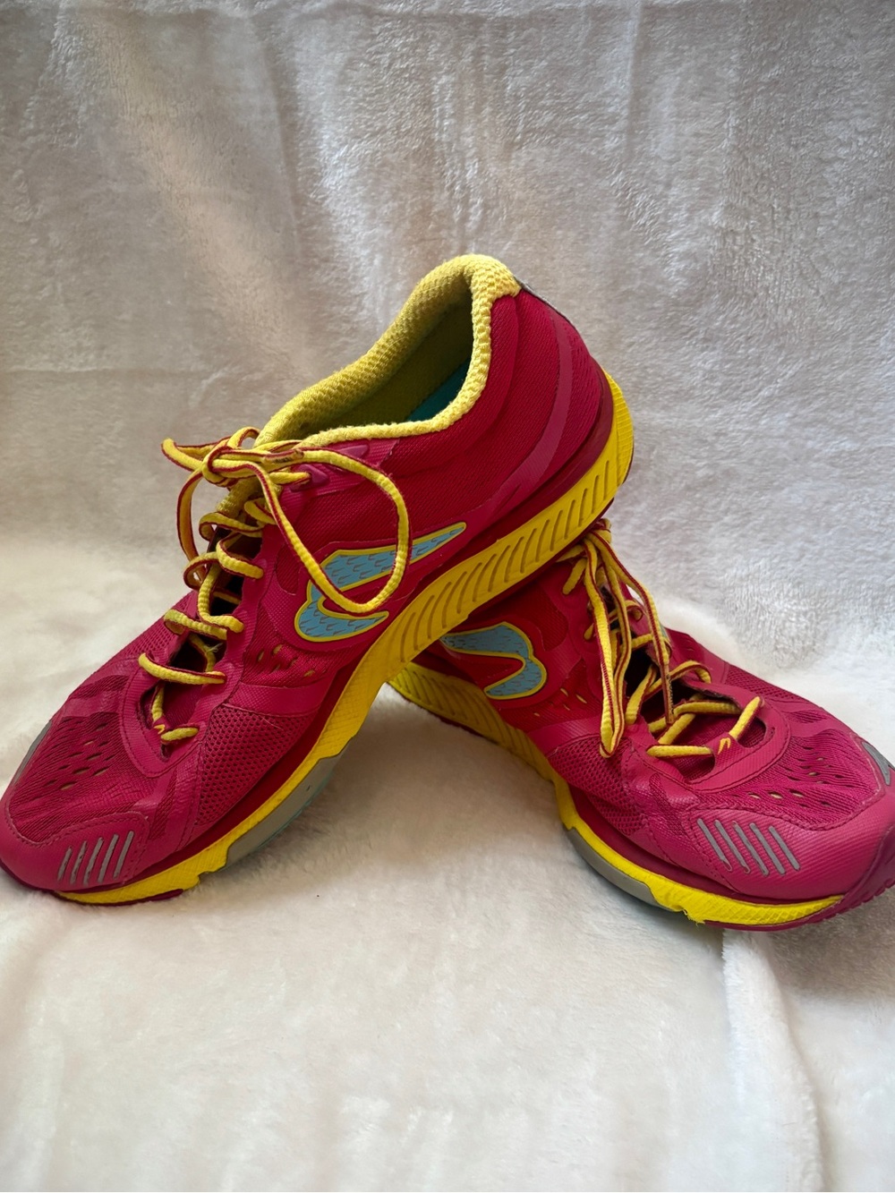 Newton Running Shoes Women’s 9.5 Motion IV Athletic Running Sneakers